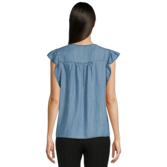 NWT Time & Tru Sleeveless Chambray Denim Keyhole Top Loose Fit Size Small - Picture 4 of 8